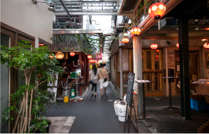 ハーモニカ横丁