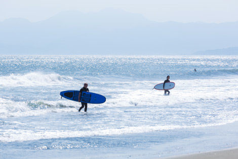 片瀬西浜海水浴場(ファインコートFujisawa SST 現地より約2,980m)