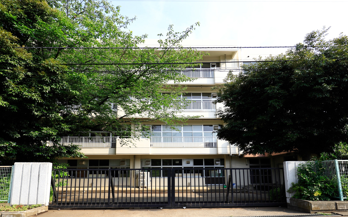 市立西初石中学校（徒歩18分／約1,370m　出入口A）