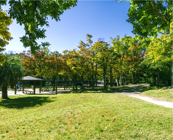 西一社中央公園