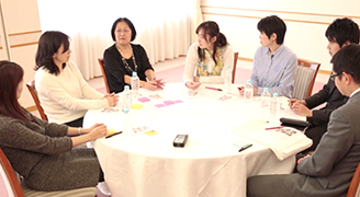 「ママココロPROJECT」のメンバーたち